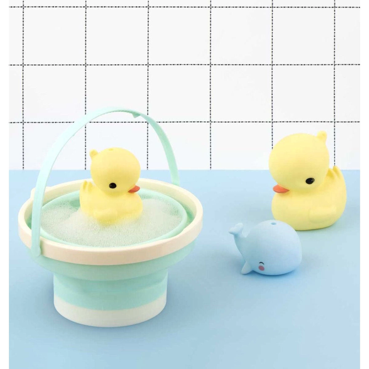 A Little Lovely Company Bath Toy Duck
