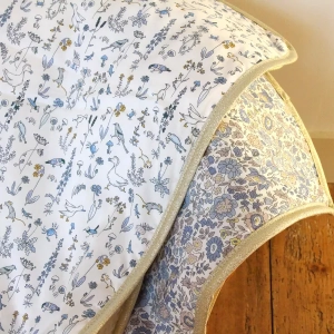 Barnabe aime le café Baby Blanket Gus 2023 73x90cm
