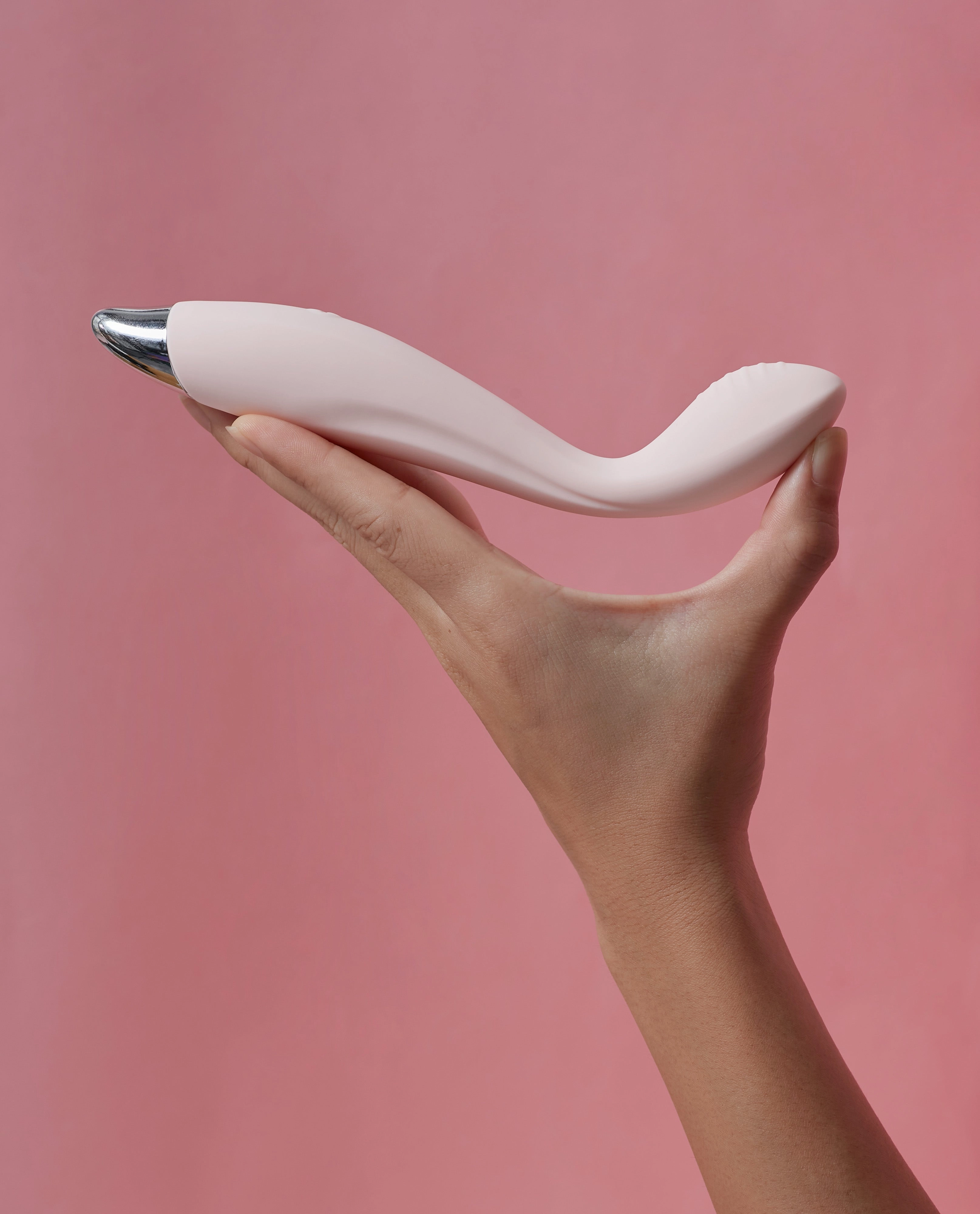 Dahlia Vibrating G-Spot Dildo