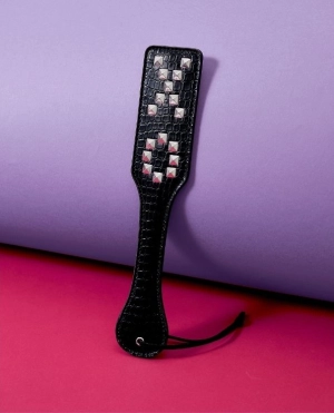 [PRE-ORDER] Studded XO Paddle
