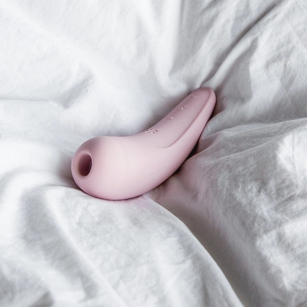 Satisfyer Curvy 2  Air Pulse Stimulator