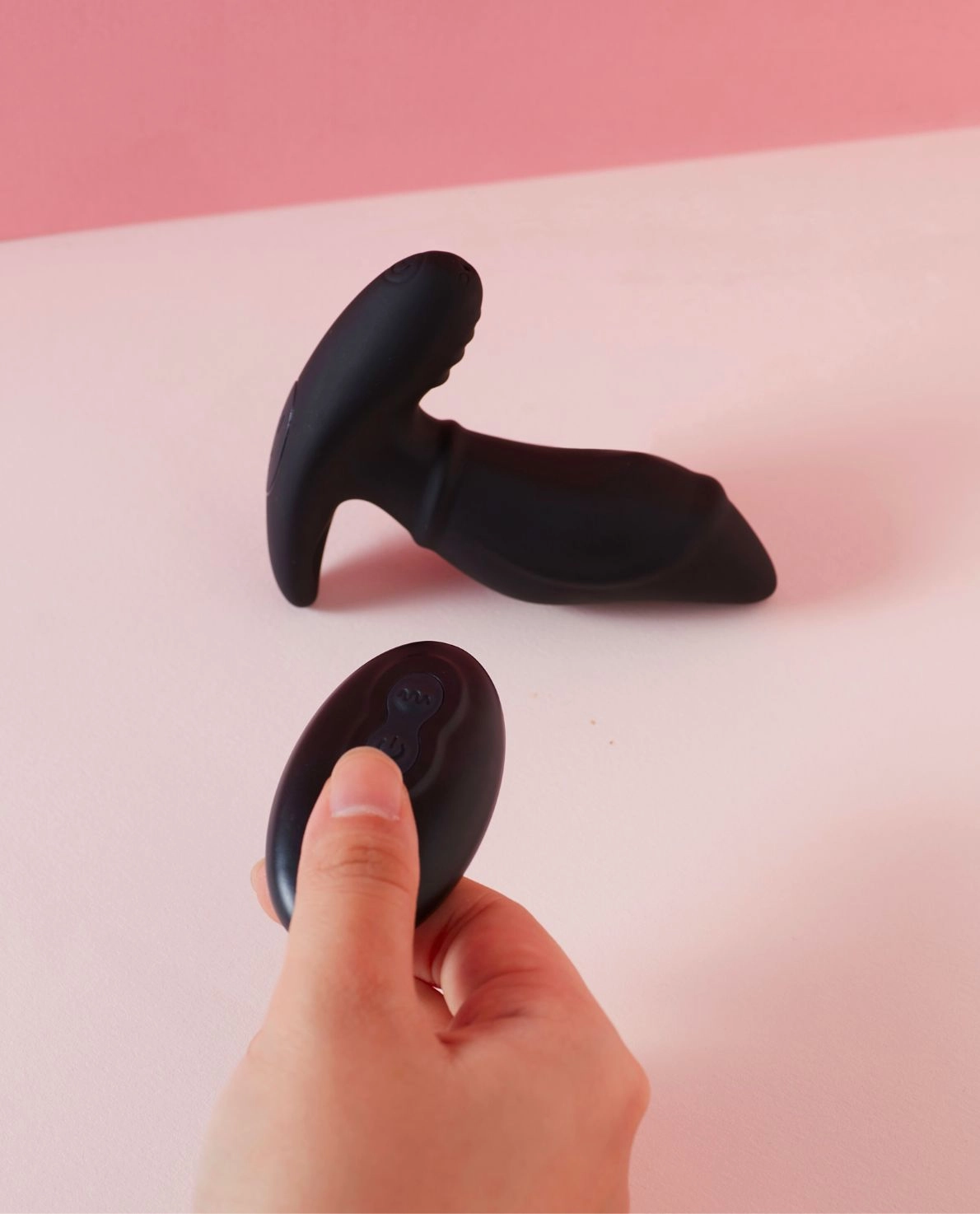 Ziggy Stroking Vibrator With Remote